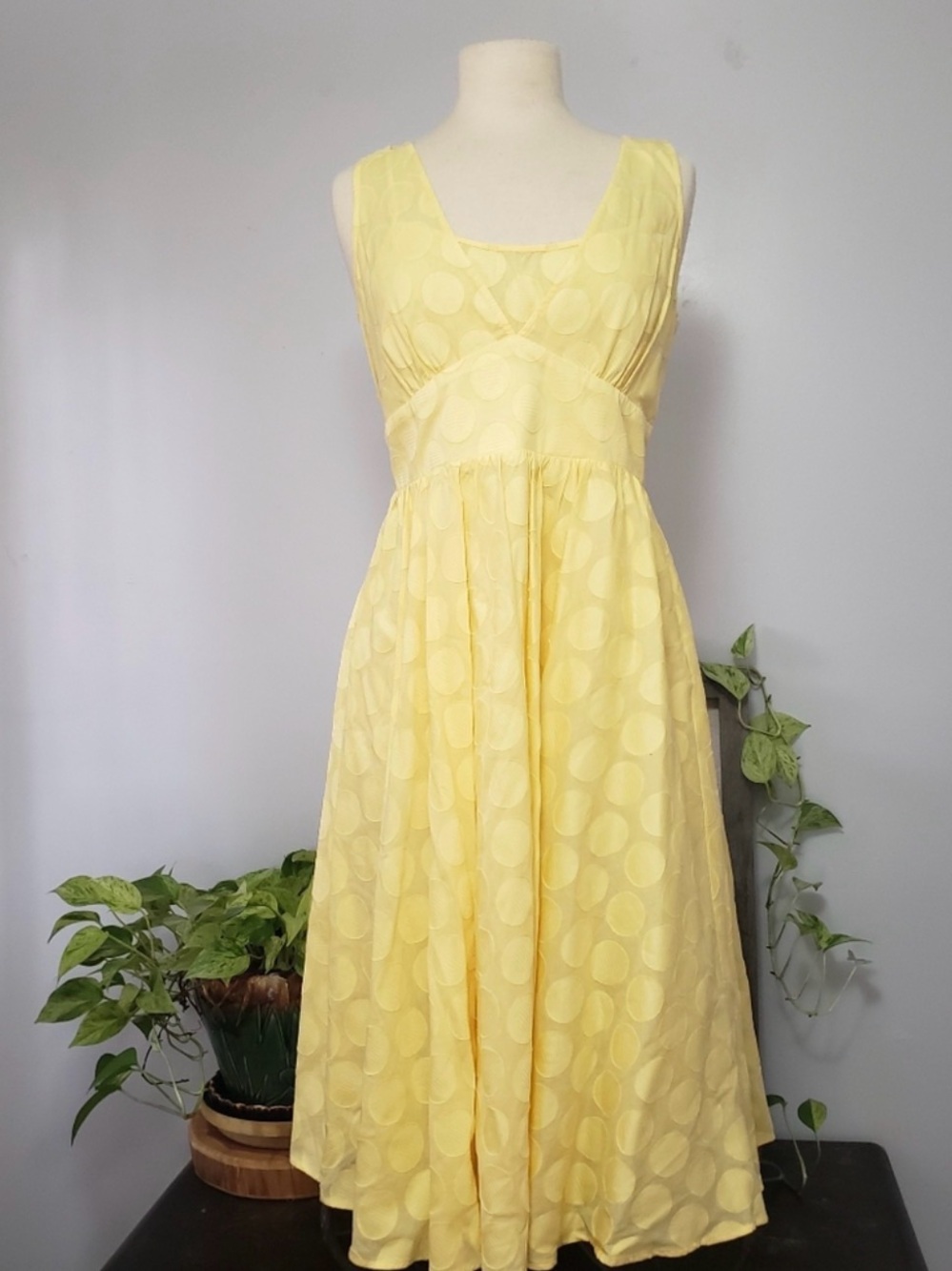 Sunshine Colored ~ Yellow ~ Lined Sundress w/ Hidden Adjustable Straps NWT